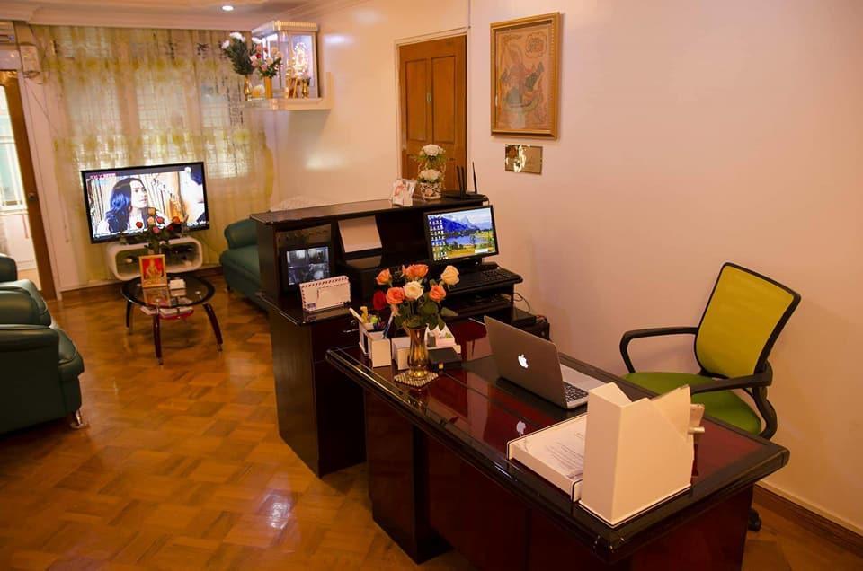 Adler Lady Hostel - Ladies Only Yangon Dış mekan fotoğraf